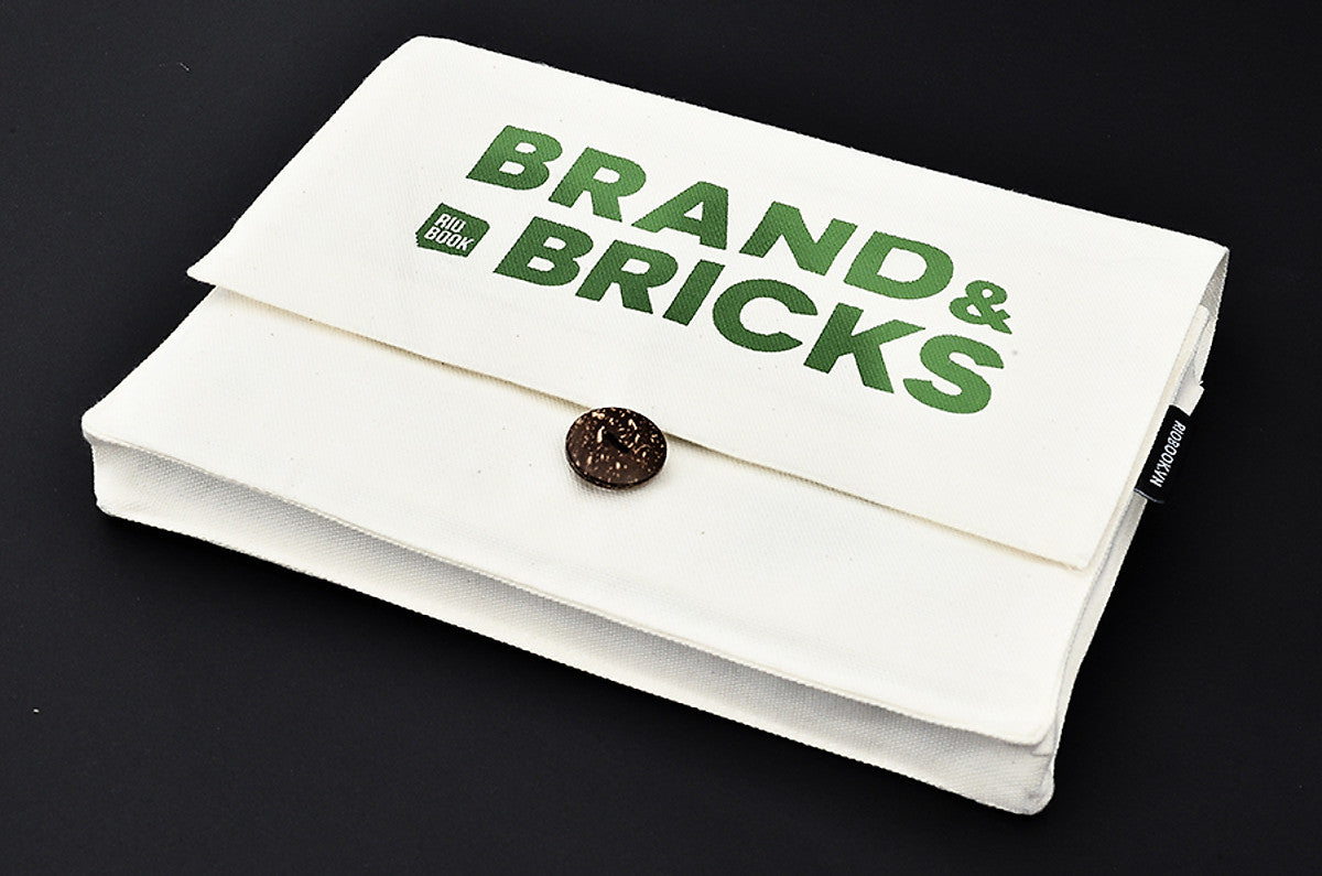 Brand & Bricks - Xây Dựng Thương Hiệu Từ Những Viên Gạch Đầu Tiên